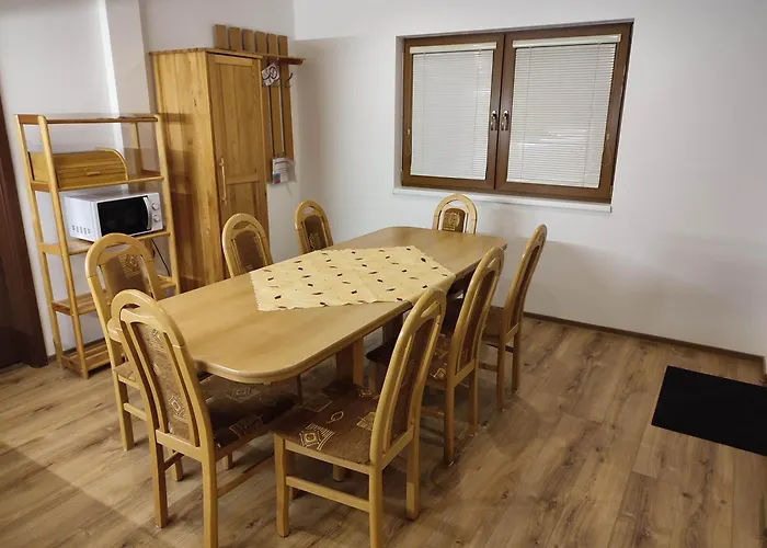 Janis Üdülőpark 3*